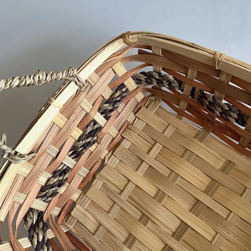 WICKER WOVEN GIFT BASKET LIGHTWEIGHT
